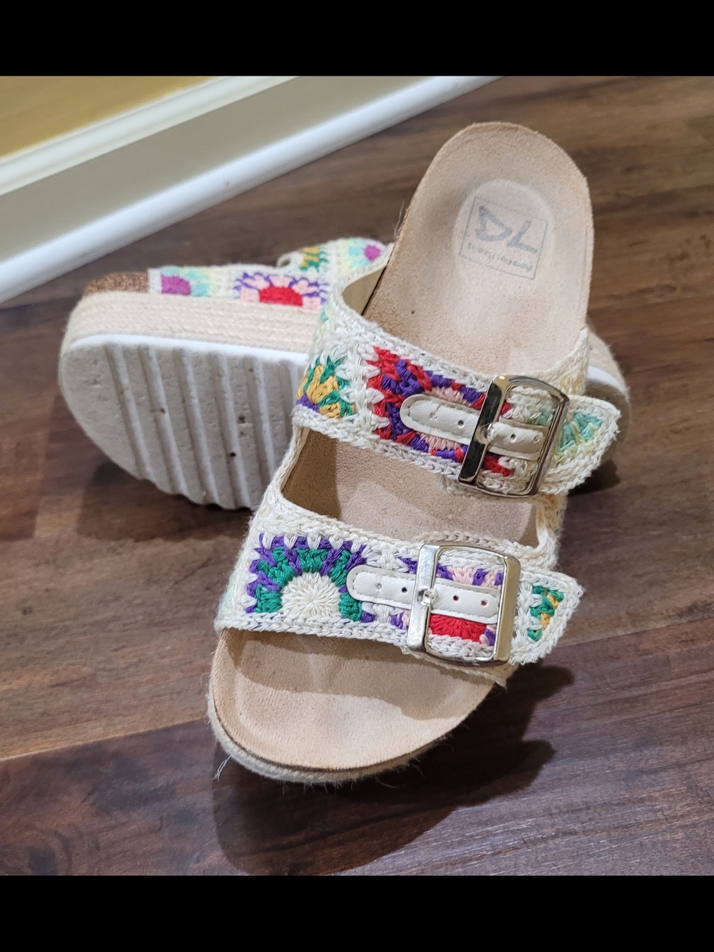 Crochet Double-Buckle Slide Sandals - Cream Multicolor